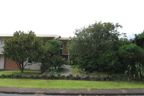 Photo of property in 3 Santa Rosa Terrace, Forrest Hill, Auckland, 0620