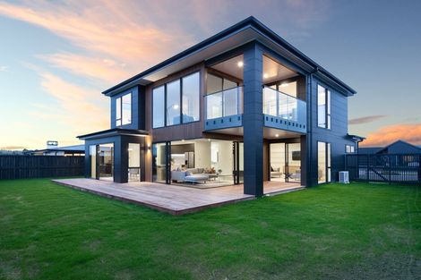 Photo of property in 32 Kimbrae Drive, Rototuna North, Hamilton, 3210