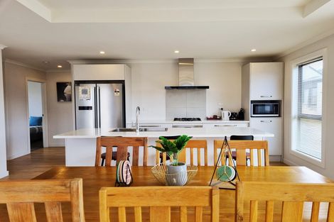 Photo of property in 16 Jimmys Lane, Lake Tekapo, 7999