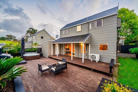 Photo of property in 2/9 Imogene Way, Half Moon Bay, Auckland, 2012