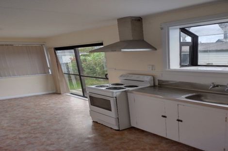 Photo of property in 160 Taniwha Street, Glen Innes, Auckland, 1072