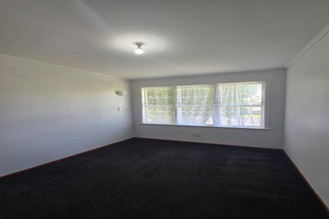 Photo of property in 155 Gossamer Drive, Pakuranga Heights, Auckland, 2010