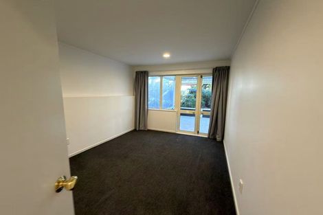 Photo of property in 1/80 Knights Road, Rothesay Bay, Auckland, 0630