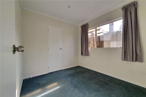Photo of property in 17 Chapletown Drive, East Tamaki, Auckland, 2016