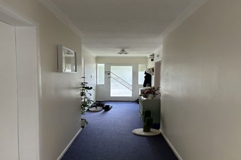 Photo of property in 27 Mckinley Crescent, Brooklyn, Wellington, 6021