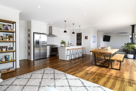 Photo of property in 15 Damien Place, Ohauiti, Tauranga, 3112