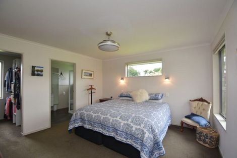 Photo of property in 516 West Plains Road, West Plains, Invercargill, 9874