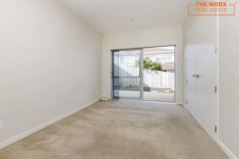 Photo of property in 11 Regis Park Drive, Pukekohe, 2120