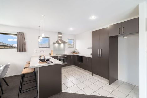 Photo of property in 12 Somerville Crescent, Aidanfield, Christchurch, 8025