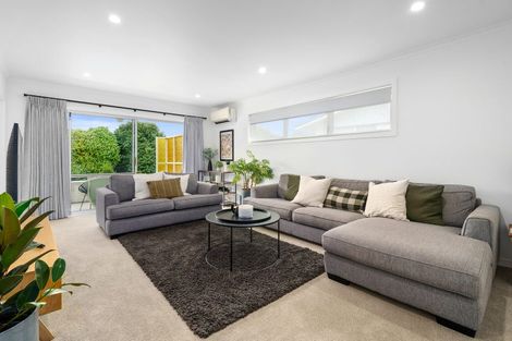 Photo of property in 8 Woodstock Crescent, Leamington, Cambridge, 3432