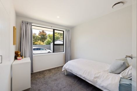 Photo of property in 6 Bidwell Place, Hillmorton, Christchurch, 8025