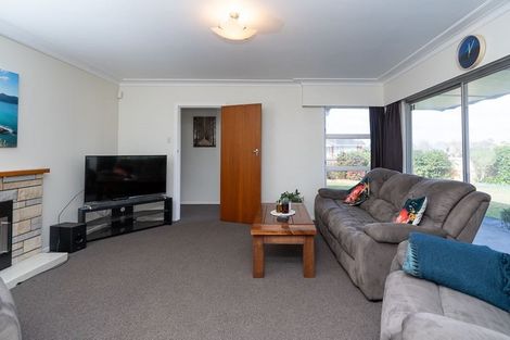 Photo of property in 1 Bowen Place, St Andrews, Hamilton, 3200