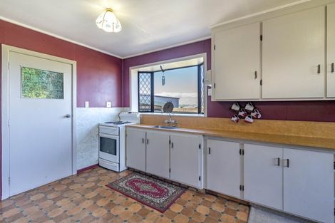 Photo of property in 65 Kilmarnock Street, Wallacetown, 9816