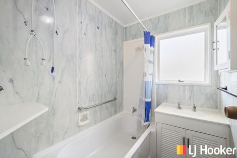 Photo of property in 21 Brookland Road, Western Heights, Rotorua, 3015