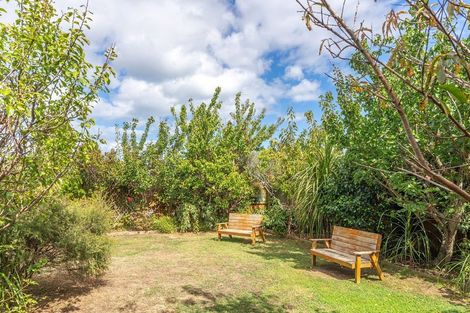 Photo of property in 9 Otupoa Way, Paraparaumu, 5032