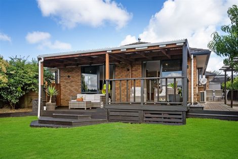 Photo of property in 59 Senator Drive, Manurewa, Auckland, 2105