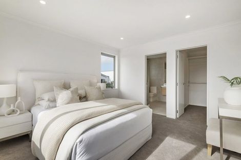 Photo of property in 3 Owen Chapman Drive, Red Beach, 0932