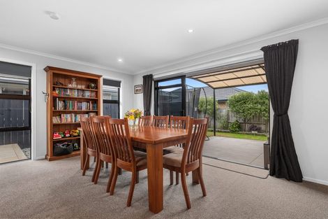 Photo of property in 209 Te Okuroa Drive, Papamoa, 3118