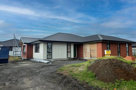 Photo of property in 14 Roka Street, Bell Block, New Plymouth, 4312
