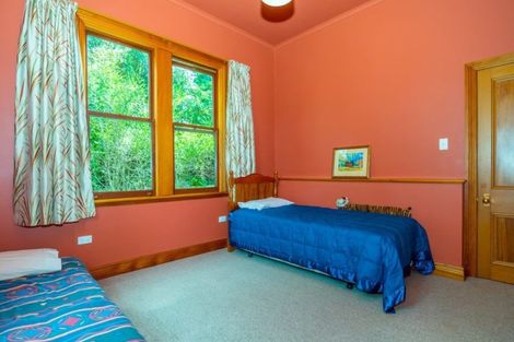 Photo of property in 1 Macdonald Street, Geraldine, 7930