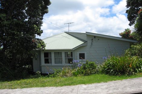 Photo of property in 92 Waitea Road, Muriwai, 0881