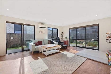 Photo of property in 15 Romney Drive, Belfast, Christchurch, 8051