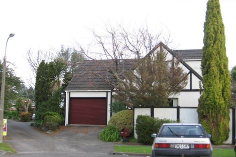 Photo of property in 27b Dorset Crescent, Hokowhitu, Palmerston North, 4410