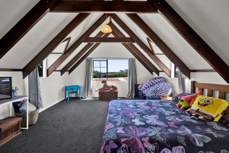 Photo of property in 38 Mcalpine Road, Hawera, 4672