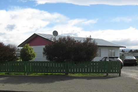 Photo of property in 19 River Road, Masterton, 5810