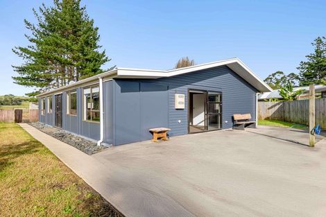 Photo of property in 318 Inland Road, Helensville, 0875