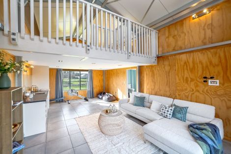 Photo of property in 15 Campbell Drive, Martinborough, 5711