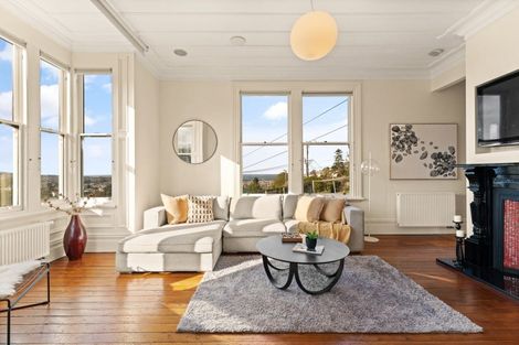 Photo of property in 2 Carson Street, Mornington, Dunedin, 9011