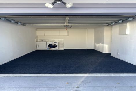 Photo of property in 2/29 May Street, Hamilton East, Hamilton, 3216