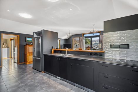 Photo of property in 52 The Dunes, Cromwell, 9310