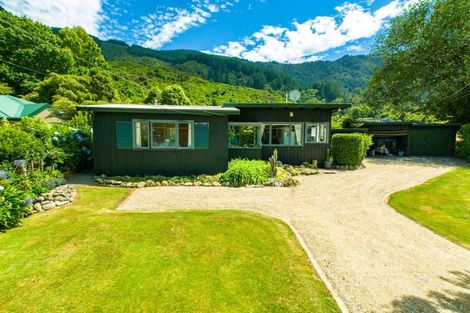 Photo of property in 347 Anakiwa Road, Anakiwa, Picton, 7281