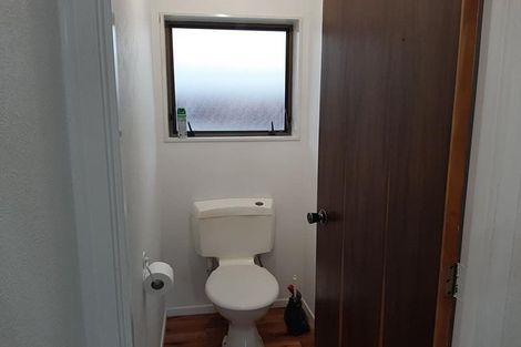 Photo of property in 1/2a Takapu Street, Henderson, Auckland, 0612