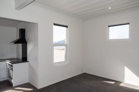 Photo of property in 33 Reid Road, South Dunedin, Dunedin, 9012