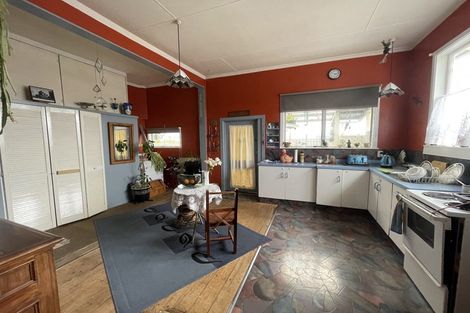 Photo of property in 50 Ormond Street, Woodville, 4920