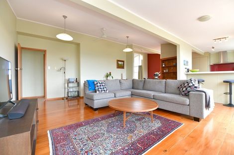Photo of property in 10 Totara Road, Stanmore Bay, Whangaparaoa, 0932