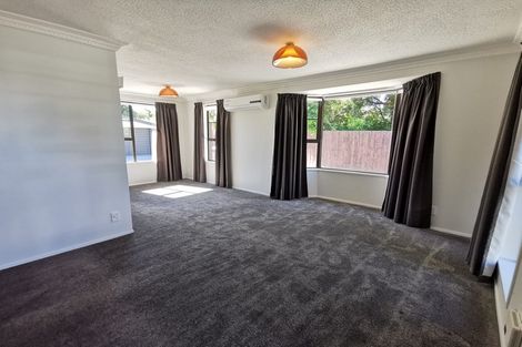 Photo of property in 72 Sabys Road, Halswell, Christchurch, 8025