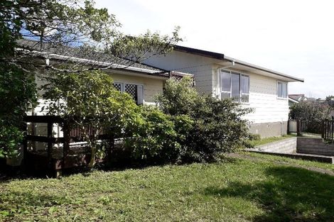 Photo of property in 162 Mark Avenue, Grenada Village, Wellington, 6037