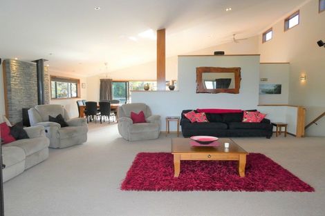 Photo of property in 72 Ahau Street, Moana, 7872