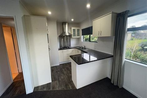 Photo of property in 25 Chieftain Rise, Goodwood Heights, Auckland, 2105