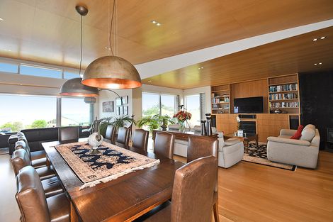 Photo of property in 10 Lax Crescent, Leigh, 0985