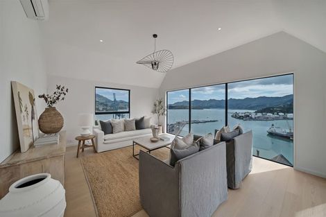 Photo of property in 7 Reserve Terrace, Lyttelton, 8082