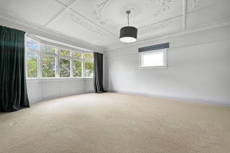 Photo of property in 25 Chamberlain Road, Karori, Wellington, 6012