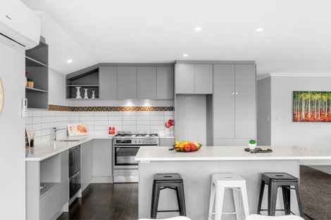 Photo of property in 32 Kedge Drive, Mangawhai, 0505