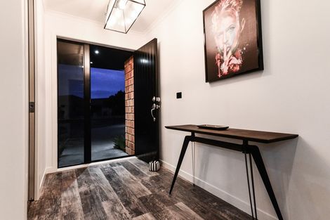 Photo of property in 6 Connor Court, Huntington, Hamilton, 3210