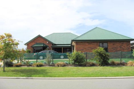 Photo of property in 9 Oakwood Mews, Prebbleton, 7604