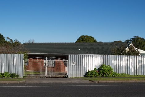 Photo of property in 28 Henwood Road, Mangere East, Auckland, 2024